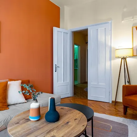 شقة Stylish And Central 2br Flat In The Heart Of Sisli *