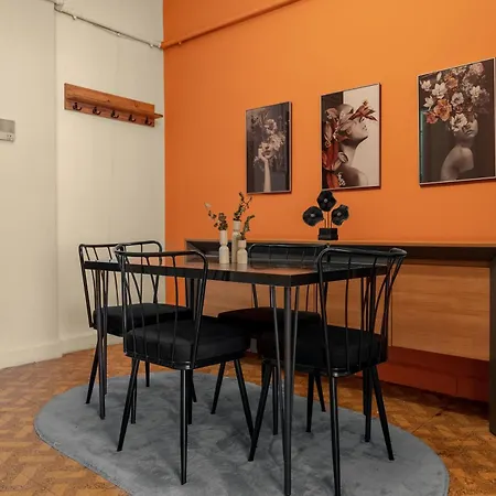 Stylish And Central 2br Flat In The Heart Of Sisli شقة